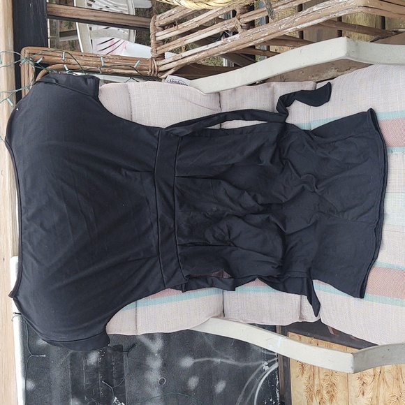 Little Black Dress- Polyester and Cotton. Belt straps and two pockets built in. - Picture 2 of 3